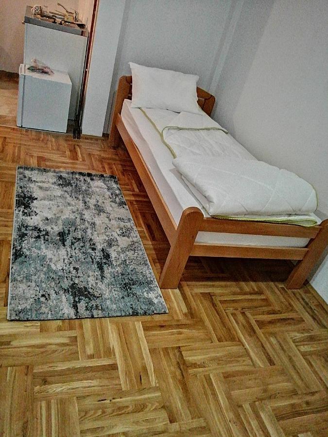 Ortodoks Apartment Brus Exterior photo